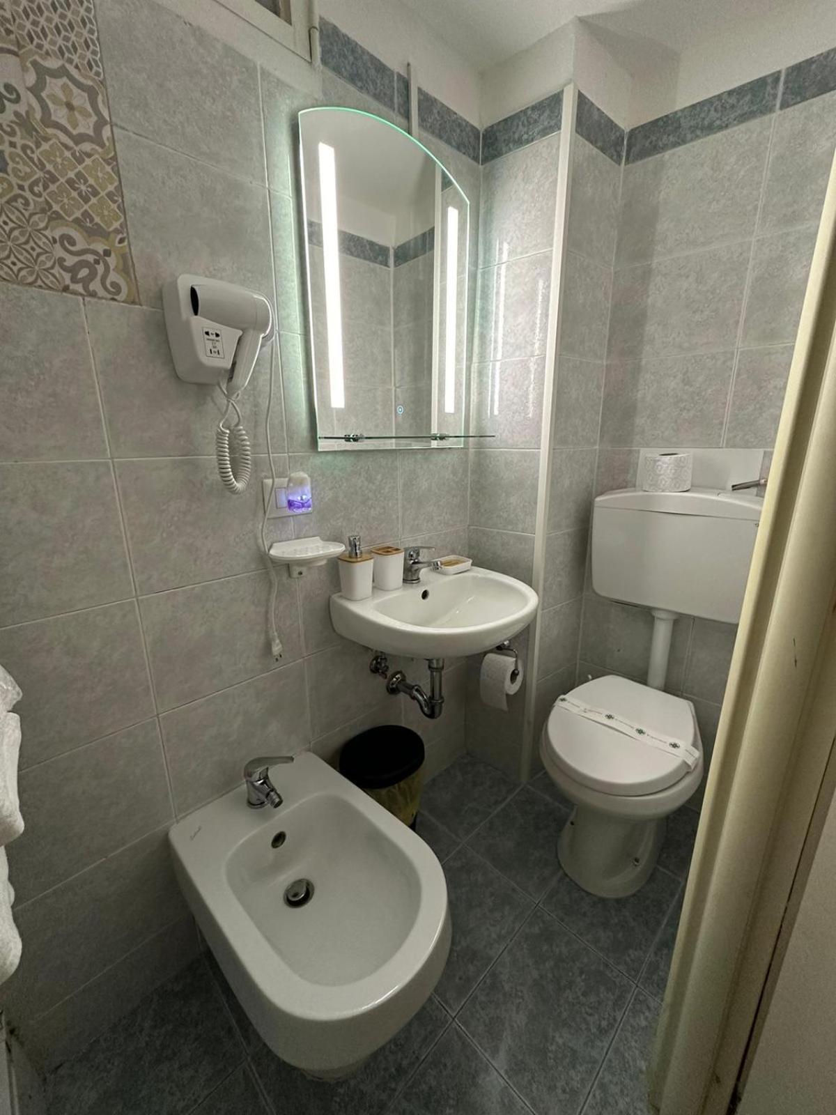 Vesuvia Guest House Napoli Dış mekan fotoğraf